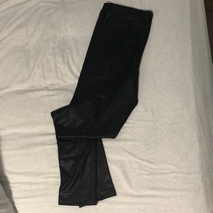 Fake leather leggings